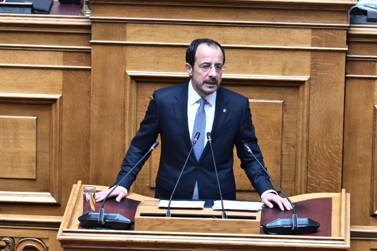 «52 χρόνια κατοχής δεν νομιμοποιούνται» — Ηχηρό μήνυμα Ελλάδας και Κύπρου από τη Βουλή