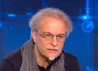 Πασχαλίδης: Δεν χρειάζεται να λέμε στα κορίτσια «πρόσεχε», πείτε στα αγόρια να μην είναι μ@@@@@ς