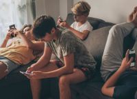 Κολοσσοί gaming προειδοποιούν ότι η ΕΕ “θα σκοτώσει” τα mobile παιχνίδια