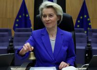 ΕΕ: Νέες χρεώσεις άνθρακα στις αερομεταφορές για τη χρηματοδότηση της πράσινης μετάβασης