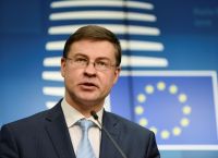 Κομισιόν: Ρήτρα διαφυγής 0,3% του ΑΕΠ για δαπάνες ενεργειακής μετάβασης έως το 2028