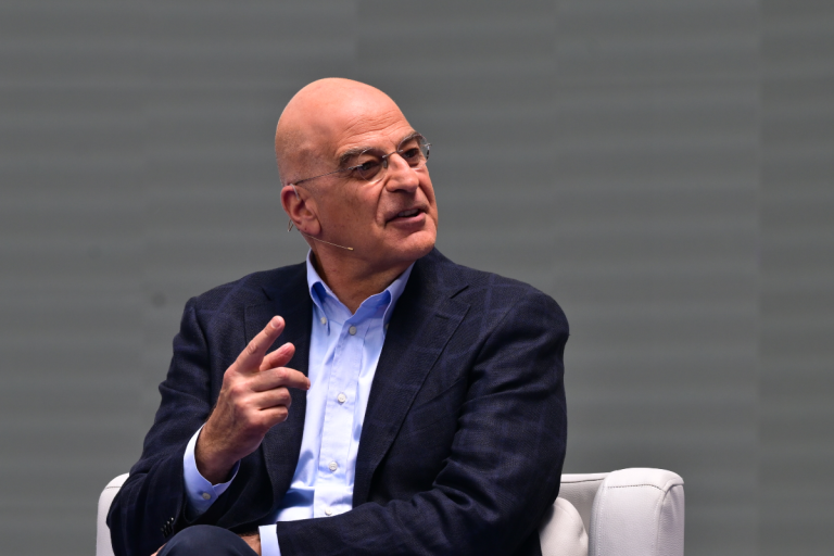 Δένδιας: «Μας αποκοίμισε η πανσπερμία κομμάτων» – Καθαρό μήνυμα για αυτοδυναμία της ΝΔ