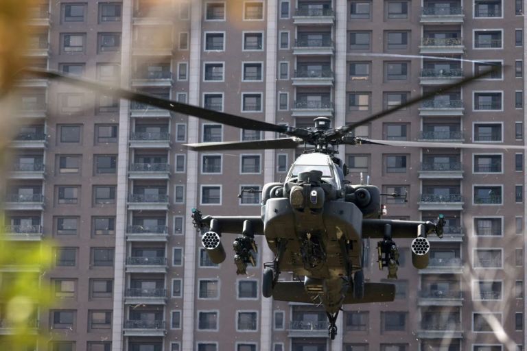Πράσινο φως σε εξοπλιστικά προγράμματα 1,2 δισ. ευρώ με C-390, Hellfire και UAV