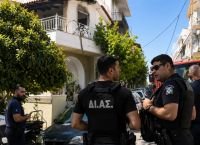 Συναγερμός στον Κορυδαλλό: Φωτιά σε διαμέρισμα – Ένοικος εγκλωβίστηκε στην ταράτσα [vid]