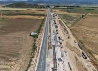 Παραδίδεται σε κυκλοφορία το πρώτο ενισχυμένο τμήμα της γραμμής τρένου Αθήνα – Θεσσαλονίκη