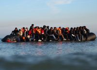 Μεταναστευτικό: Η ΕΕ σκληραίνει τη στάση της με κέντρα επιστροφής εκτός Ευρώπης