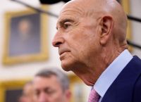 Ο Νέος Άξονας Ουάσιγκτον–Δαμασκός–Βαγδάτη: Η «Αυτοκρατορία Μπάρακ» και η Αναδιάταξη της Μέσης Ανατολής