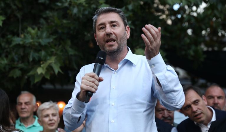 PASOK’s Election Machine Gears Up: New Faces, Strategic Transfers and the Battle for Attica