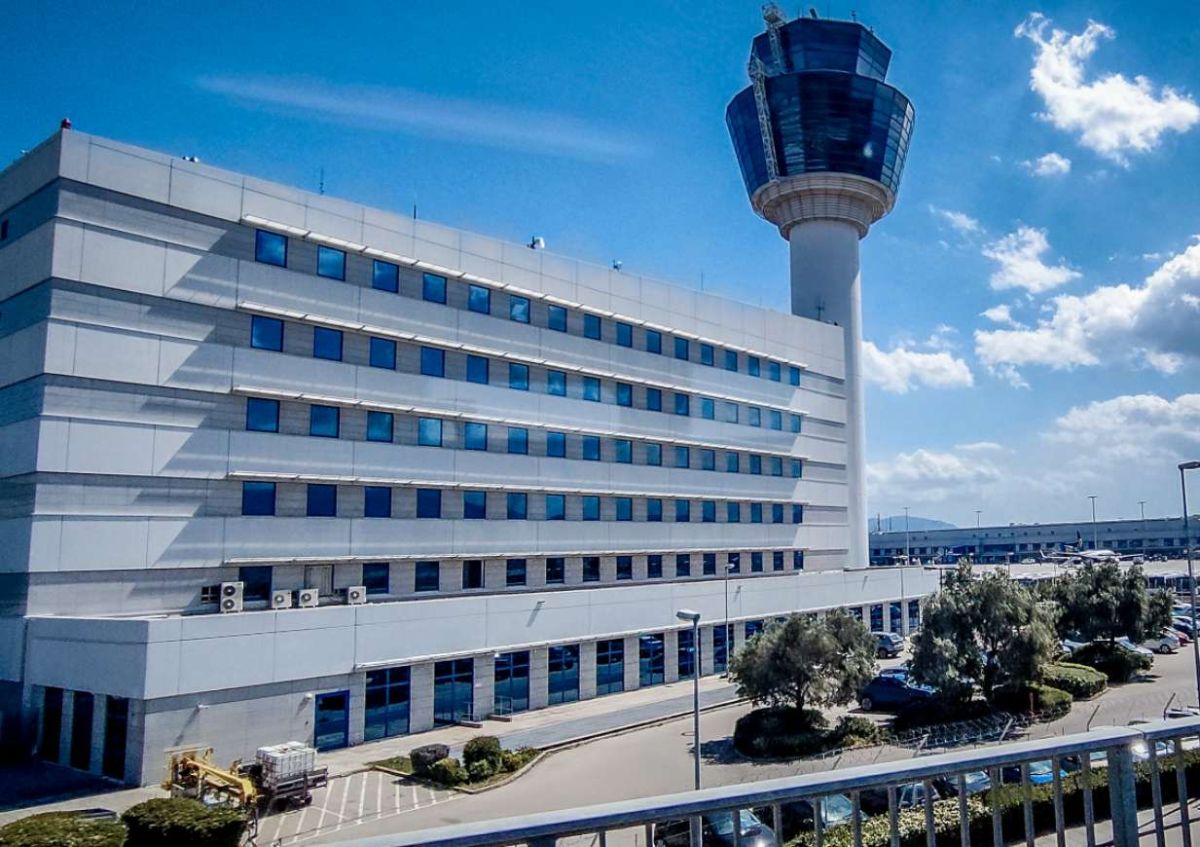 Διεθνής Αερολιμένας Αθηνών: Αυξάνει τις θέσεις στάθμευσης με νέο πολυώροφο πάρκινγκ
