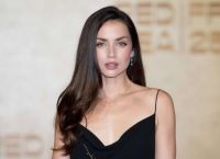 Ana de Armas: Η ισορροπημένη καθημερινότητα πίσω από το εντυπωσιακό σώμα–Χωρίς αυστηρές δίαιτες και στερήσεις