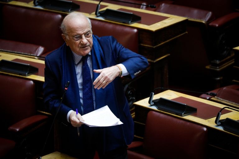 Νάσος Αθανασίου: “Εφυγε” σε ηλικία 75 ετών ο διακεκριμένος δημοσιογράφος και πρώην βουλευτής