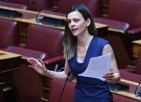 Παραιτείται από βουλεύτρια η Αχτσιόγλου – «Δεν παραιτούμαι από την ενεργό πολιτική»