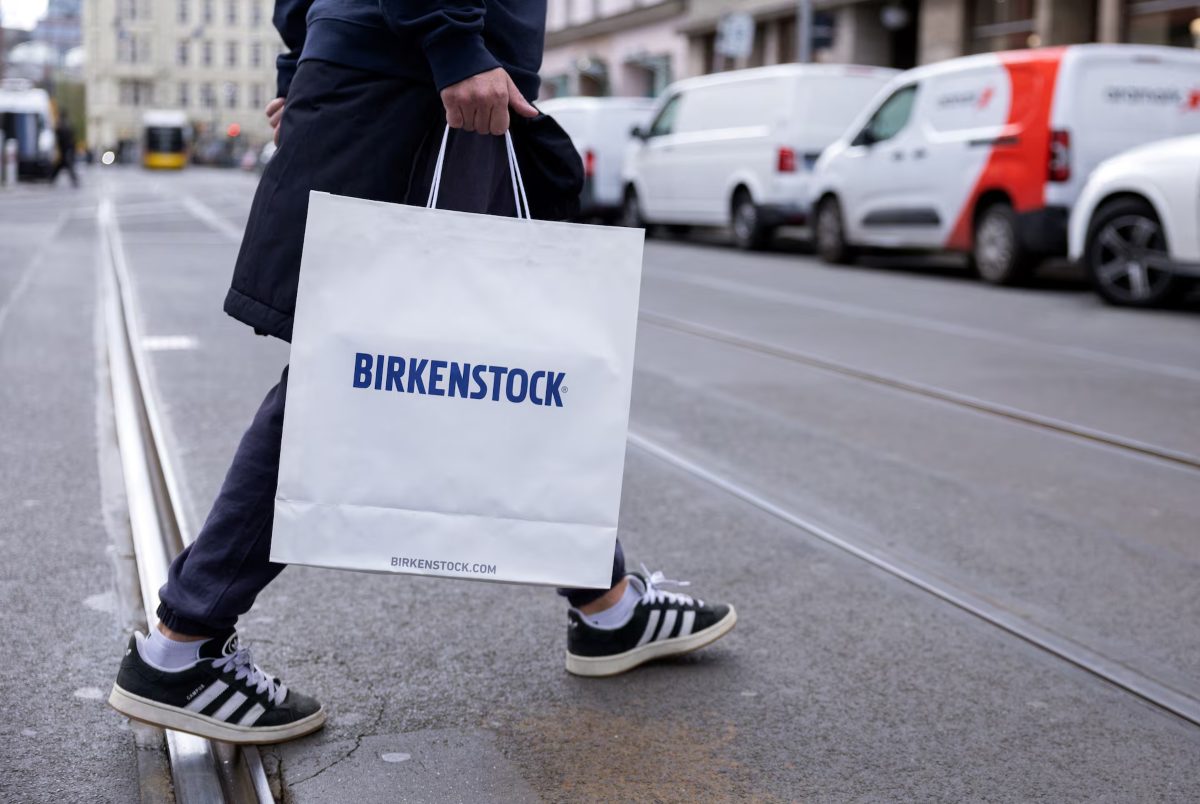 Birkenstock: Ομόλογο €900 εκατ. και σχέδιο buyback έως $500 εκατ.