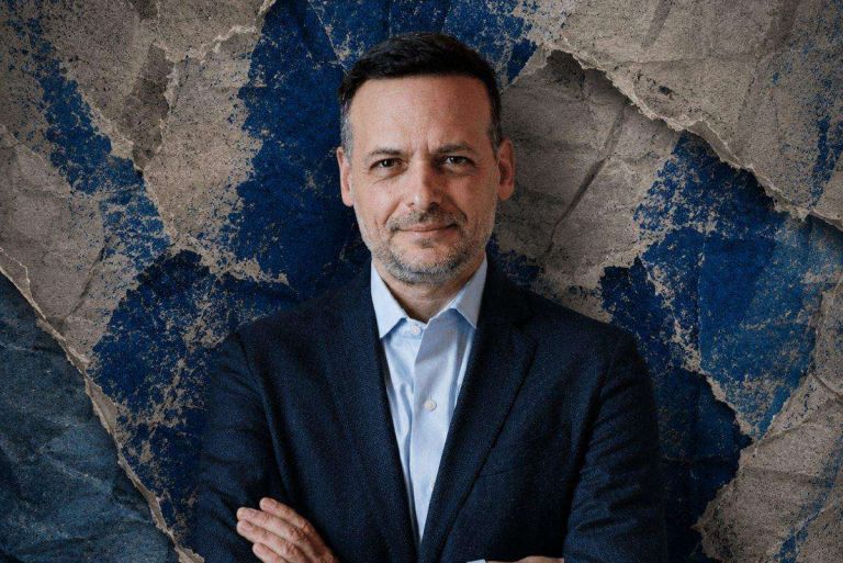 Δούκας: «Μία εβδομάδα διακοπών δεν μπορεί να είναι πολυτέλεια» – Στο 46,6% η Ελλάδα