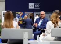 Θεοδωρικάκος: «Παραγωγικότητα, δημογραφικό, μείωση ανισοτήτων: Η εθνική πρόκληση για την Ελλάδα του 2030»