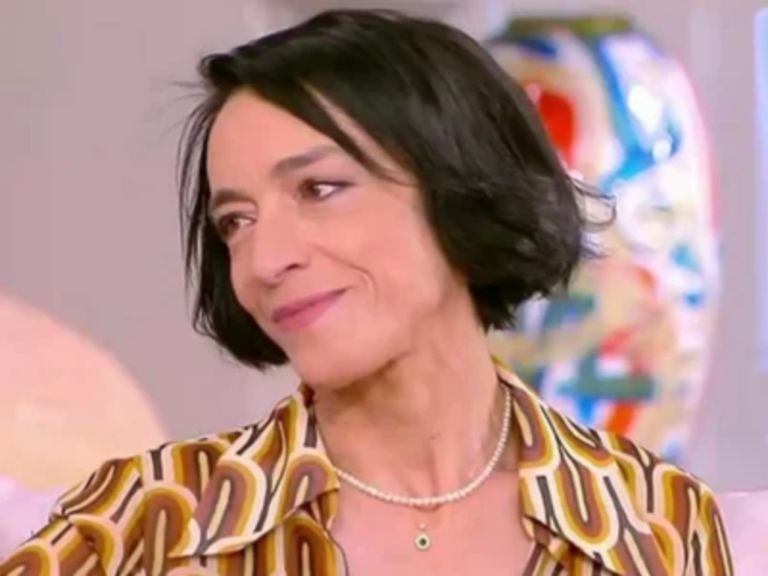 Τοπαλίδου για τη σύλληψη υπό την επήρεια αλκοόλ: Ατυχίες συμβαίνουν,το μόνο που με νοιάζει είναι το παιδί μου