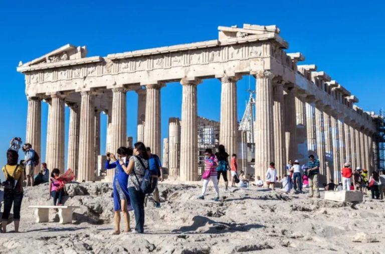 Τουρισμός: Άνοδος 14,8% στις εισπράξεις το α’ εξάμηνο