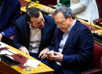 Ο Φάμελλος εναντίον όλων: Ο πόλεμος διαδοχής που διαλύει τον ΣΥΡΙΖΑ πριν από τη μεγάλη μάχη