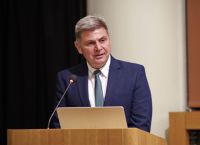 Φαραντούρης: Ποια σοβαρά προβλήματα εντοπίζει η Κομισιόν για Ελλάδα και οι λύσεις στο πρόγραμμα του ΠΑΣΟΚ