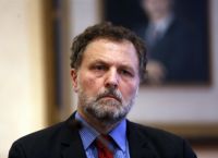 Γιάννης Μαυρής: «Ο πληθωρισμός των δημοσκοπήσεων κρύβει τη μεγάλη πολιτική εικόνα»