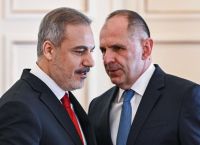 Σόφια: Σκληρό διπλωματικό μπρα-ντε-φερ Γεραπετρίτη–Φιντάν για “Γαλάζια Πατρίδα” και Κύπρο