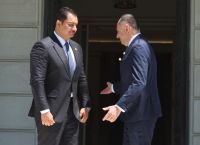 Συνάντηση Γεραπετρίτη – Σαντάμ Χαφτάρ: Ενίσχυση σχέσεων Ελλάδας και Ανατολικής Λιβύης