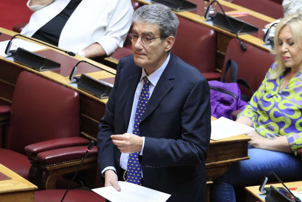 Γιαννούλης για Πολάκη: Η επιστροφή διαγραφέντος βουλευτή γίνεται μόνο με τον κανονικό τρόπο