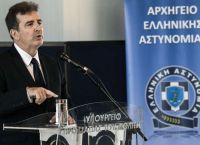 Χρυσοχοΐδης: Νέα «ασπίδα» ασφαλείας στο κέντρο της Αθήνας – Έρχονται 80 επιπλέον πεζές περιπολίες
