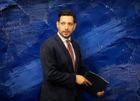 Στη Μεσσηνία ο Κυρανάκης για να «κόψει» τον Σαμαρά – Ο φόβος του Μαξίμου για δεξιά διάσπαση