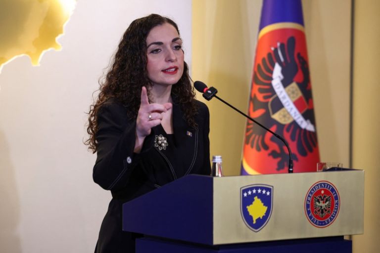 Κόσοβο: Η Οσμάνι εξετάζει πολιτική επιστροφή ενόψει πρόωρων εκλογών – Σε δοκιμασία οι φιλοδοξίες για ΕΕ