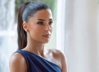 Πριν την πολιτική: Η εμφάνιση της Αφροδίτης Λατινοπούλου σε μουσικό βίντεο κλιπ το 2014 [vid]
