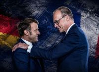 ΒΕΡΟΛΙΝΟ «ΕΚΤΕΛΕΙ» ΤΟ ΟΡΑΜΑ ΜΑΚΡΟΝ:Το τέλος ευρωπαϊκού υπερμαχητικού και νέα μάχη για την ηγεσία της Ευρώπης