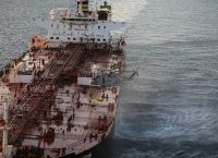 Ρωσικό πολεμικό πλοίο ρίχνει προειδοποιητικά πυρά σε σκάφος στη Μάγχη, λένε βρετανικά ΜΜΕ