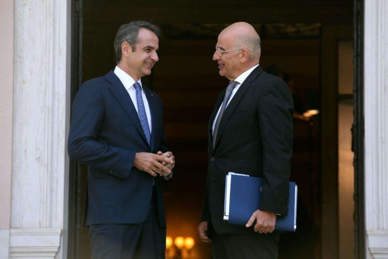 Μητσοτάκης και Δένδιας εγκαινιάζουν σήμερα το νέο Κέντρο Κυβερνοάμυνας στο Πεντάγωνο