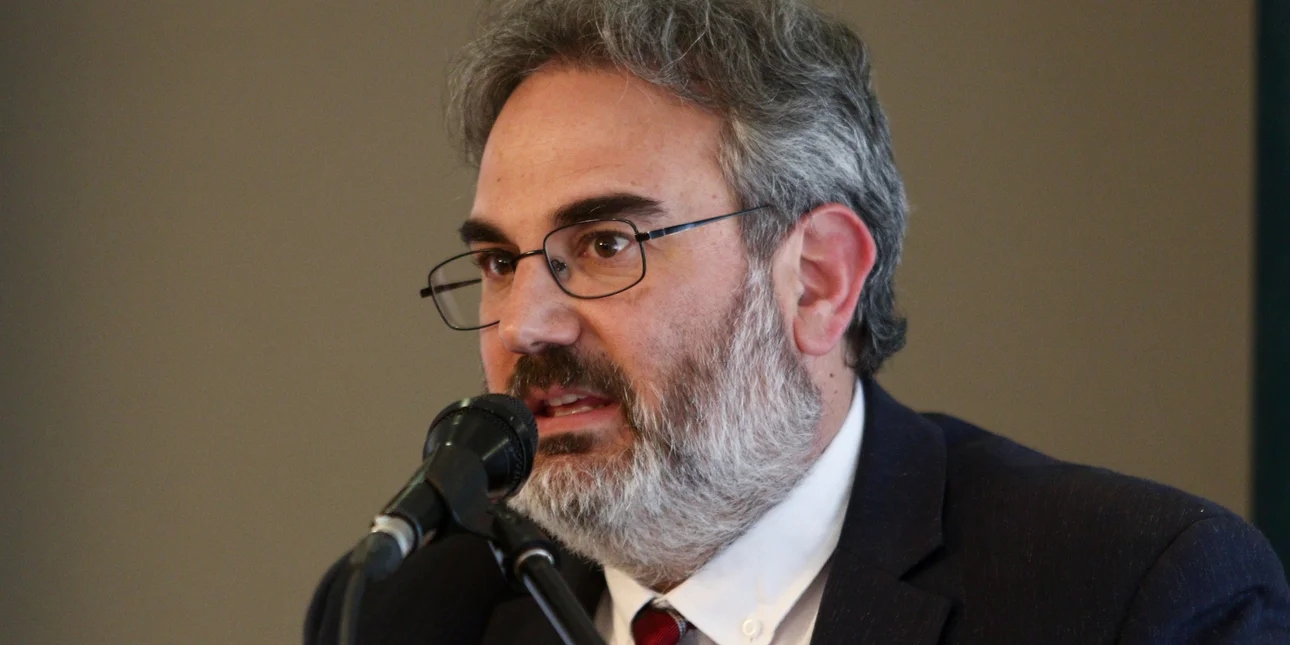 Παραιτήθηκε ο ΓΓ Χωρικού Σχεδιασμού Ευθύμιος Μπακογιάννης – Στο επίκεντρο το κύκλωμα με συγγενικά του πρόσωπα