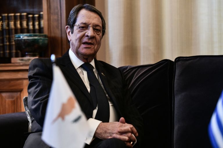 ΠΟΛΙΤΙΚΟΣ ΣΕΙΣΜΟΣ ΣΤΗΝ ΚΥΠΡΟ: Ο Αναστασιάδης Αντεπιτίθεται για το «Κράτος Μαφία»
