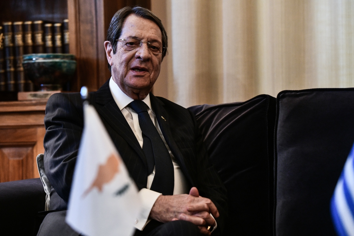 ΠΟΛΙΤΙΚΟΣ ΣΕΙΣΜΟΣ ΣΤΗΝ ΚΥΠΡΟ: Ο Αναστασιάδης Αντεπιτίθεται για το «Κράτος Μαφία»