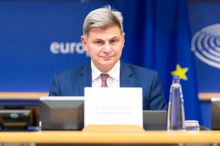 Φαραντούρης: Καλεί την Κομισιόν να παρέμβει για την εργαλειοποίηση της αλιείας από την Τουρκία
