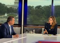 Παπασταύρου στο Fox Business: Η Ελλάδα “ενεργειακός κόμβος” ΗΠΑ–ΕΕ με έμφαση σε LNG και υδρογονάνθρακες