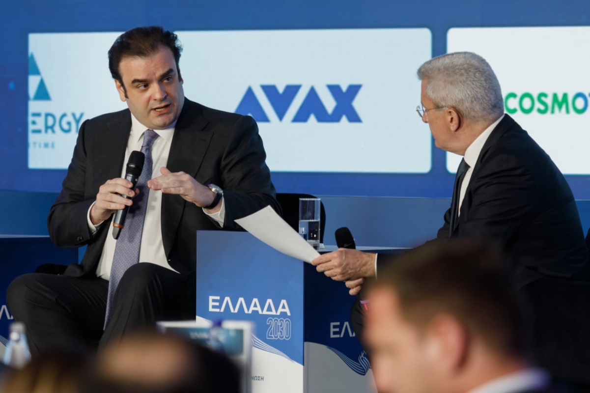 Πιερρακάκης: «Η ανάπτυξη 2% οφείλεται στις επενδύσεις, τις εξαγωγές και τη μείωση φόρων»