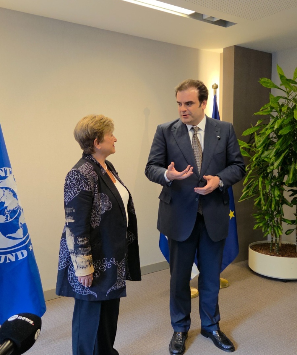 Πιερρακάκης με τη διευθύντρια του ΔΝΤ: «Η Ελλάδα έχει ηγετικό ρόλο στη ΝΑ Ευρώπη»