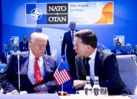 ΝΑΤΟ: Εξοπλιστικά deals, Ουκρανία και η νέα εξίσωση ΗΠΑ – Ευρώπης