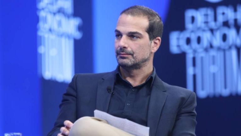 Σακελλαρίδης: «Η Αριστερά δεν μπορεί να μείνει αιχμάλωτη του 2015»