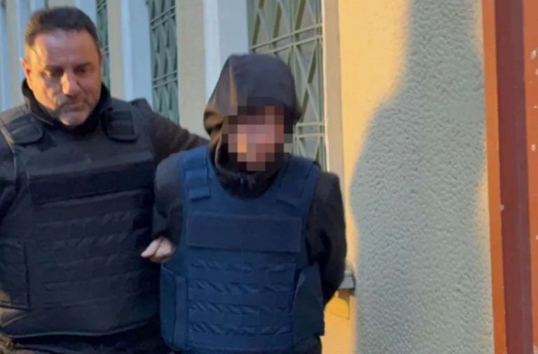Στο πόδι οι Σέρρες: Σήμερα η δίκη για το φονικό ξυλοδαρμό του 17χρονου Άγγελου – Συγκέντρωση στα δικαστήρια