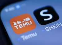 Πώς θα επηρεάσει τις αγορές από Temu και Shein η επιβολή δασμού 3 ευρώ