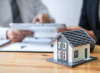 «Συναγερμός » στα funds: Χιλιάδες δανειολήπτες ετοιμάζουν αγωγές μετά το χτύπημα του Αρείου Πάγου