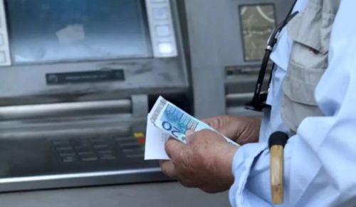 Συντάξεις χηρείας: Καταργείται η περικοπή μετά την τριετία – Κερδισμένοι πάνω από 200.000 δικαιούχοι