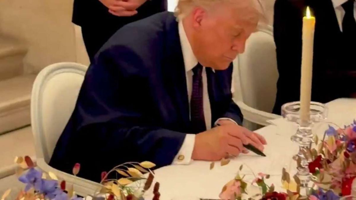 Ο Τραμπ χτυπά τους επικριτές της συμφωνίας με το Ιράν: «Ζηλιάρηδες, κακοί ή ηλίθιοι»