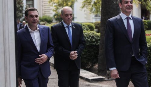 Βελόπουλος vs Τσίπρας: Η Θεσσαλονίκη Αναδεικνύει τον Νέο Αντίπαλο της ΝΔ