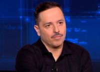 «Όποιος τον βρίζει, έχει να κάνει μαζί της» – Η αποκάλυψη του Τσουβέλα για τη σύντροφό του